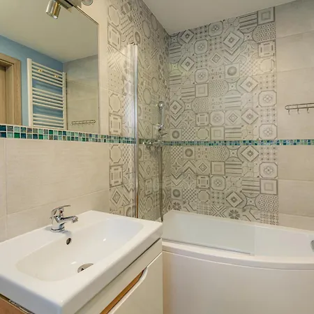 Flauta Caloroczne Z Prywatna Balia, Sauna I Jacuzzi