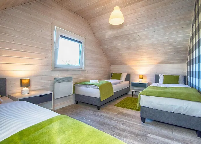 Flauta Caloroczne Z Prywatna Balia, Sauna I Jacuzzi Prázdninový dům