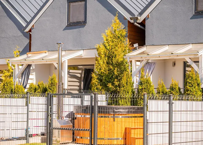 Flauta Caloroczne Z Prywatna Balia, Sauna I Jacuzzi Prázdninový dům *