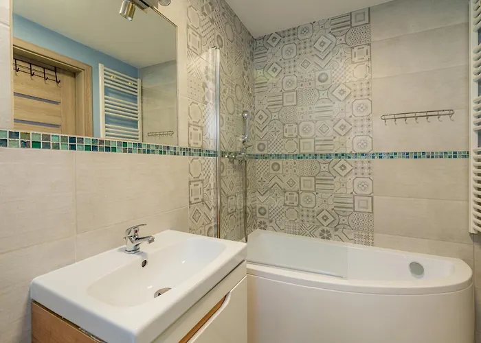 Flauta Caloroczne Z Prywatna Balia, Sauna I Jacuzzi